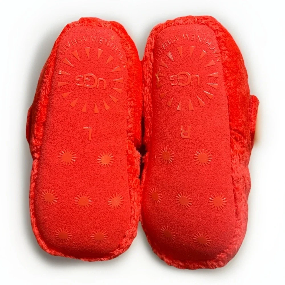 UGG Bixbee Baby Booties Ruby Red Soft Fleece Slippers Size 04/05